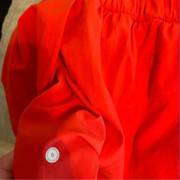 Lululemon Joggers Size 6 - Picture 4 of 4